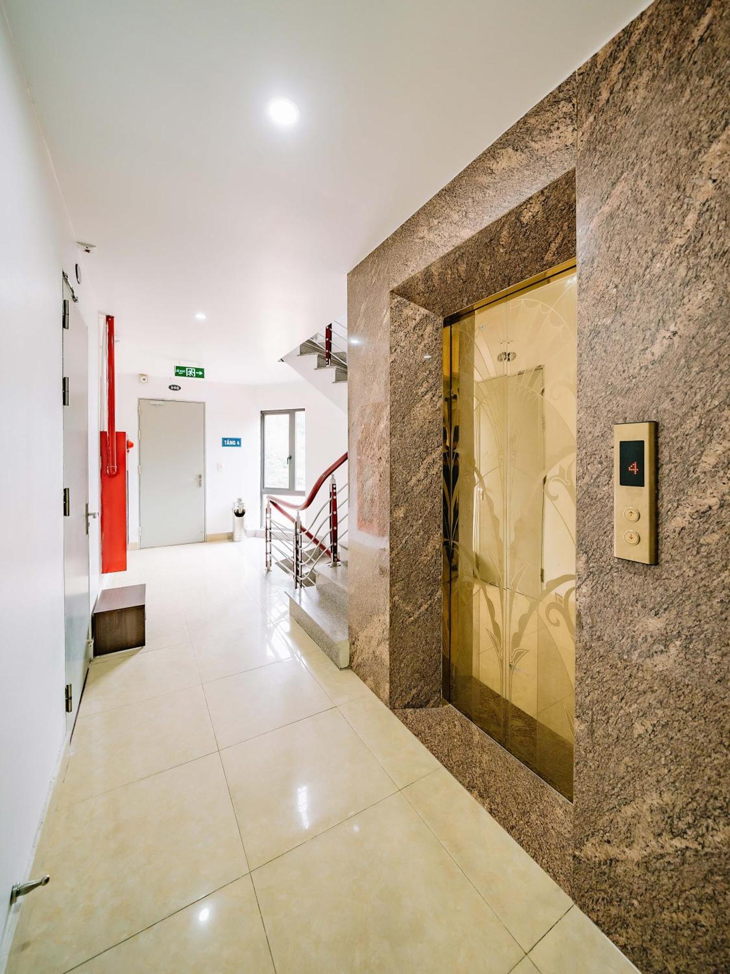 Phuong Dong Hotel Dong Khe Sau Buitenkant foto