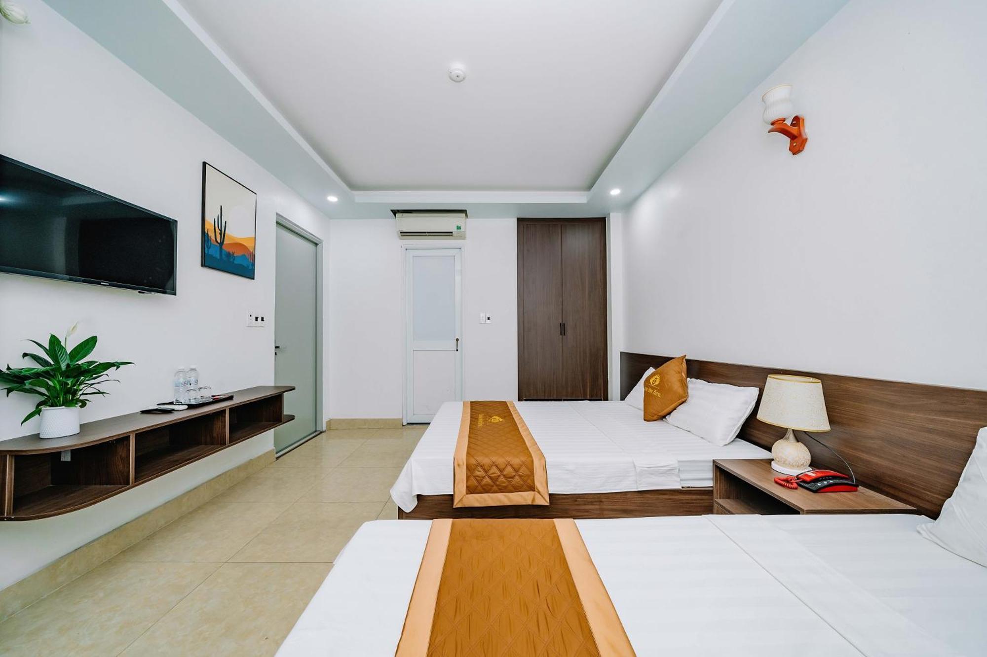 Phuong Dong Hotel Dong Khe Sau Buitenkant foto