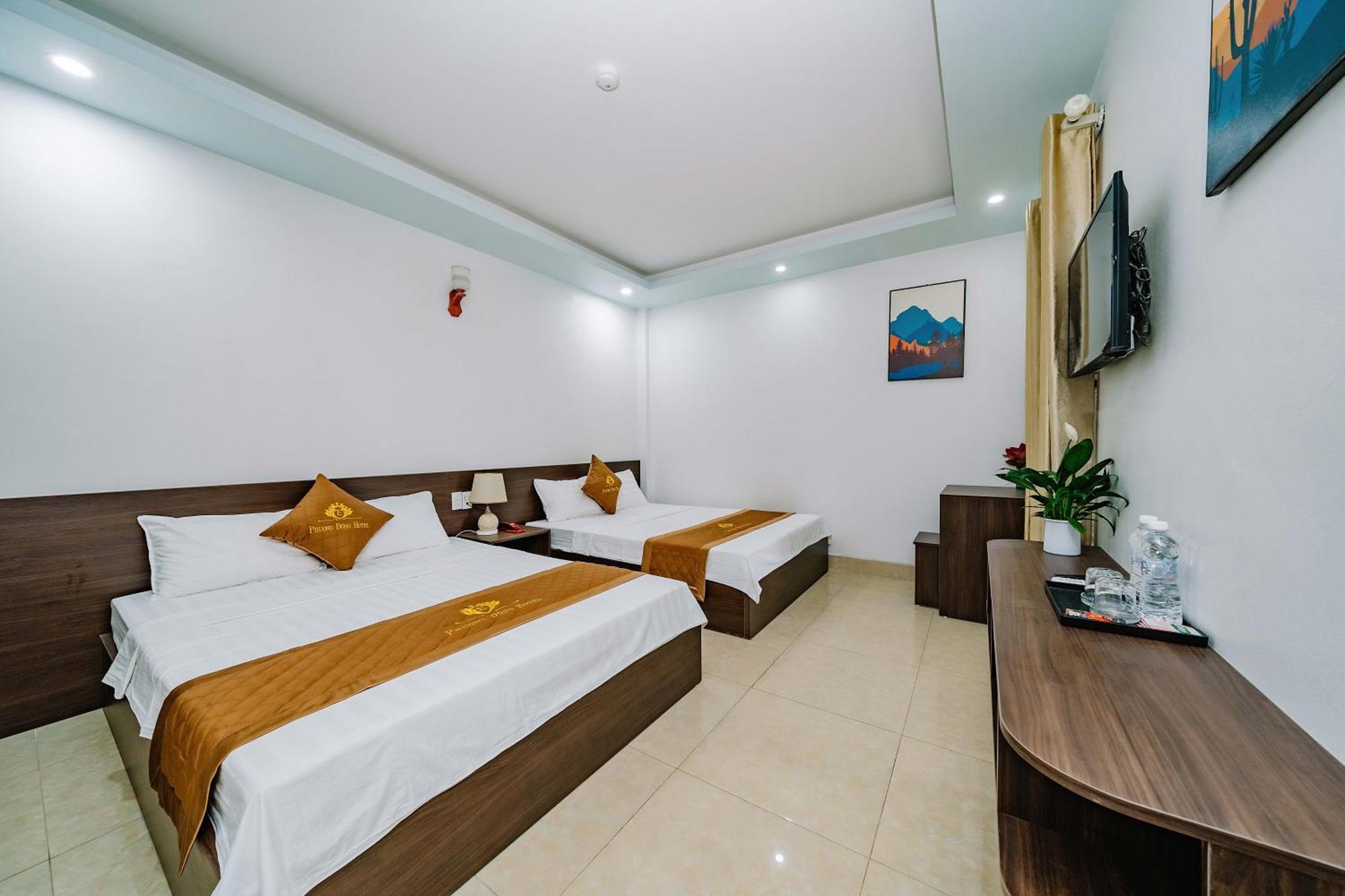 Phuong Dong Hotel Dong Khe Sau Buitenkant foto