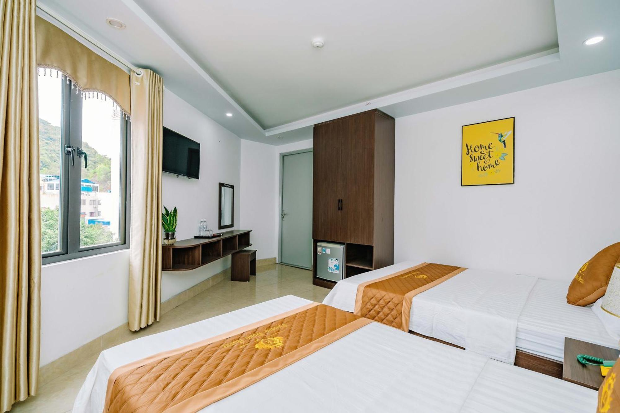 Phuong Dong Hotel Dong Khe Sau Buitenkant foto