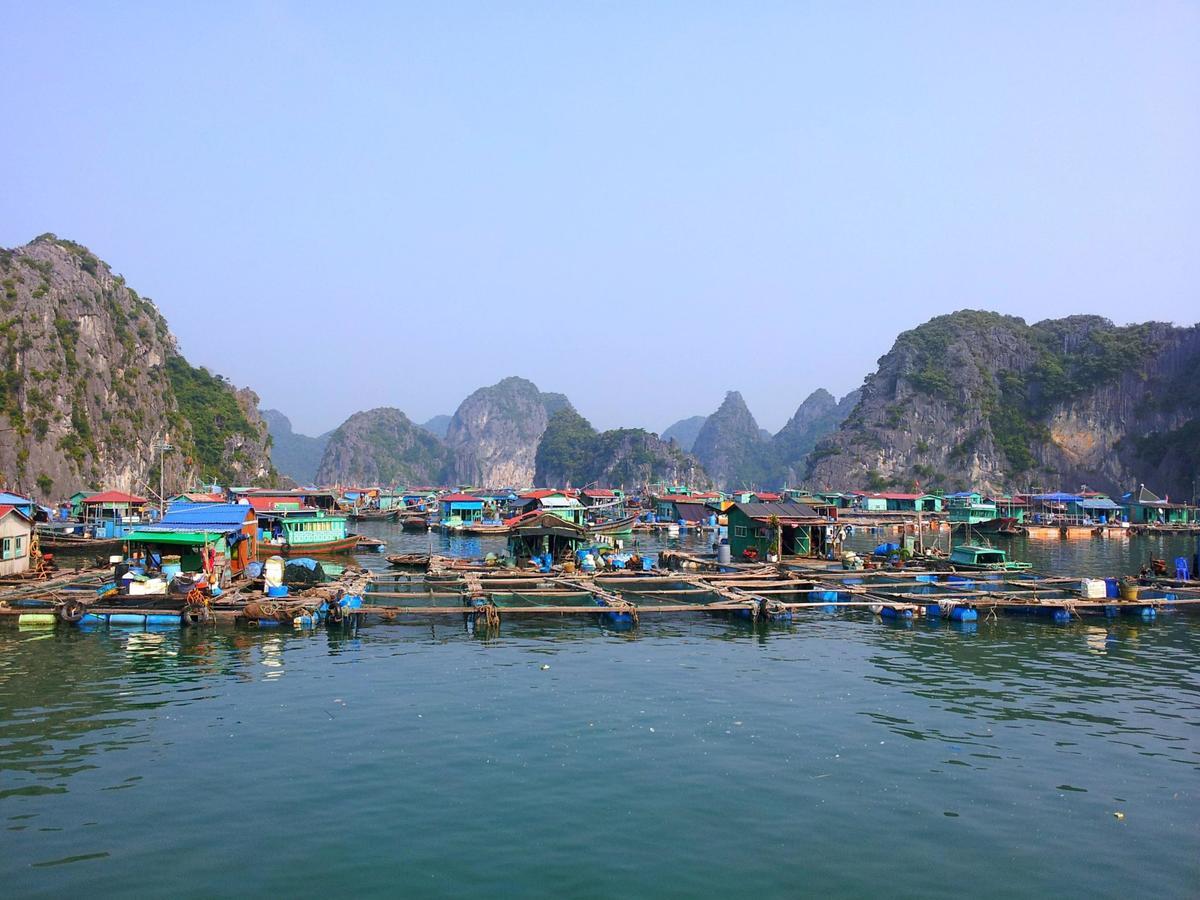 Phuong Dong Hotel Dong Khe Sau Buitenkant foto